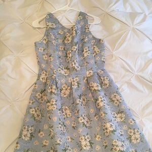 Luxe spring dress size L
